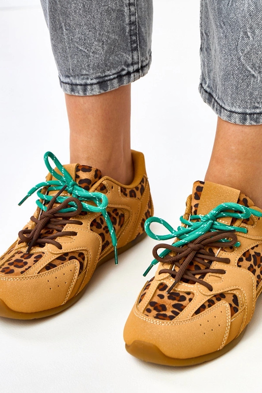 Leopardimustrilised sportlikud... Leopardimustrilised sportlikud...