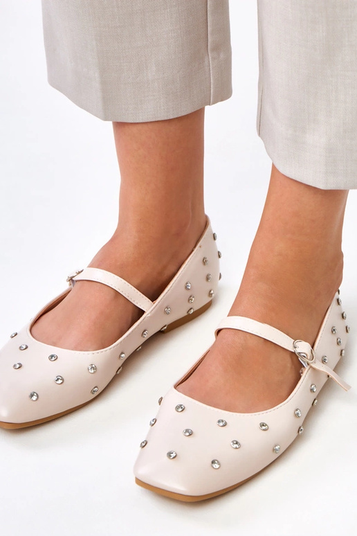 Kreemivärvi baleriinad kristallidega...