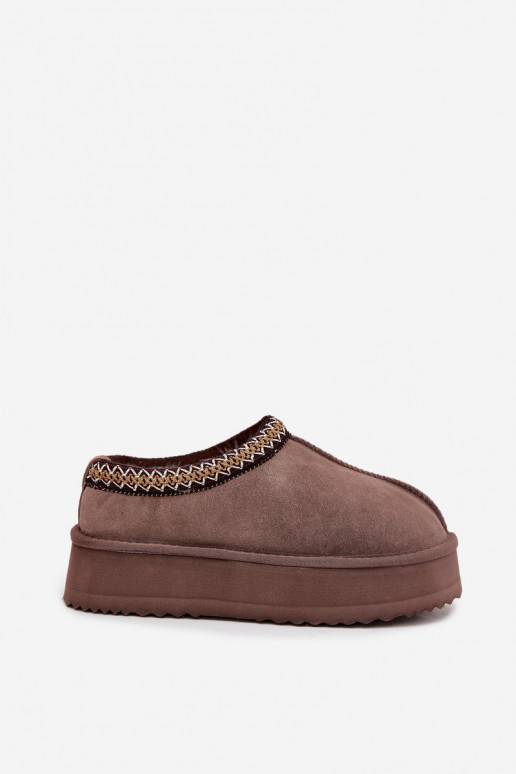 Sellel ondal seemisnakhsed nööpidega lumesaapad Pealiste omadHaftem platvormiga Vinceza 97960 pruunid värvi