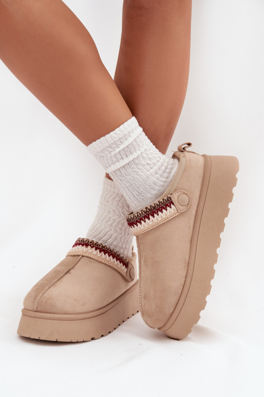 nööpidega lumesaapad Pealiste madaladRuchomym Triibudem I Haftem platvormiga Elevandiluu värvi Lyrisse nööpidega lumesaapad Pealiste madaladRuchomym Triibudem I Haftem platvormiga Elevandiluu värvi Lyrisse