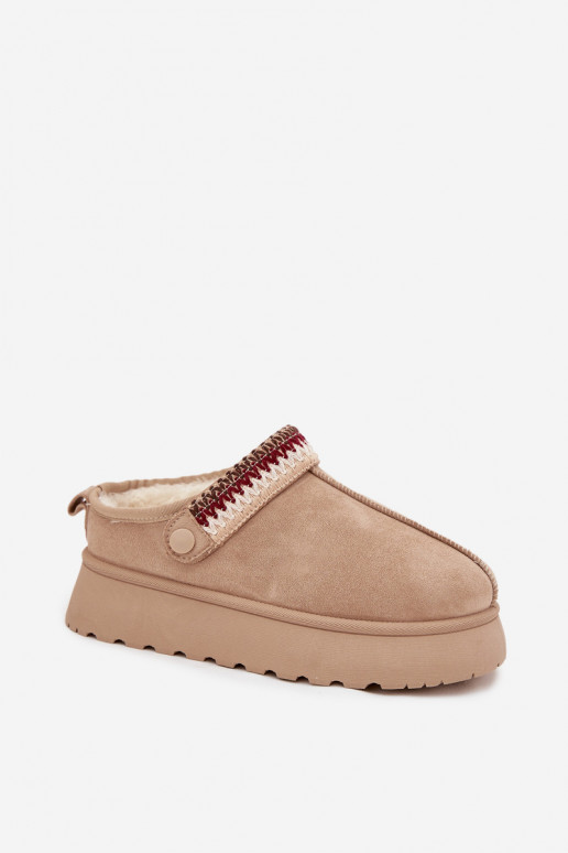 nööpidega lumesaapad Pealiste madaladRuchomym Triibudem I Haftem platvormiga Elevandiluu värvi Lyrisse nööpidega lumesaapad Pealiste madaladRuchomym Triibudem I Haftem platvormiga Elevandiluu värvi Lyrisse