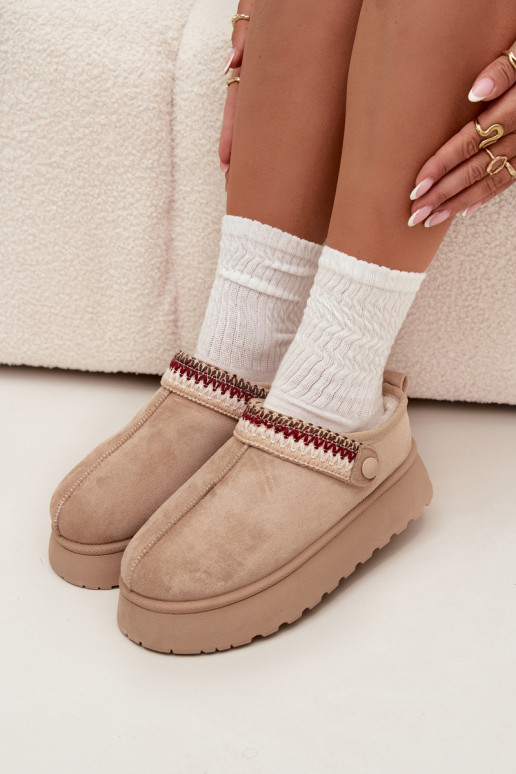 nööpidega lumesaapad Pealiste madaladRuchomym Triibudem I Haftem platvormiga Elevandiluu värvi Lyrisse nööpidega lumesaapad Pealiste madaladRuchomym Triibudem I Haftem platvormiga Elevandiluu värvi Lyrisse