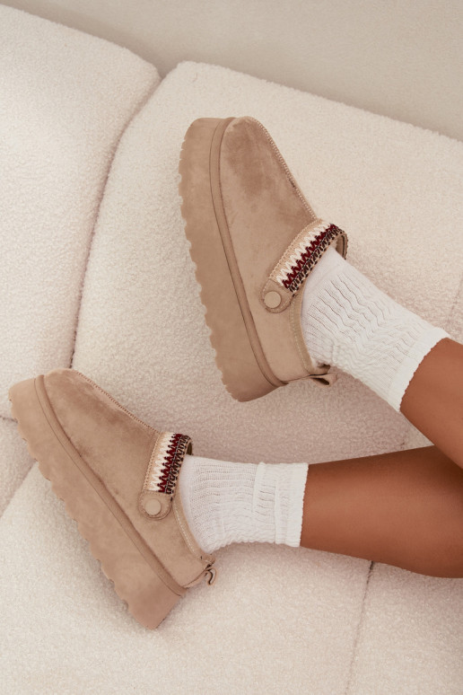 nööpidega lumesaapad Pealiste madaladRuchomym Triibudem I Haftem platvormiga Elevandiluu värvi Lyrisse nööpidega lumesaapad Pealiste madaladRuchomym Triibudem I Haftem platvormiga Elevandiluu värvi Lyrisse