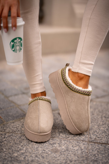 nööpidega lumesaapad Pealiste omad platvormiga voodriga karusnahaga Rohelist värvi Remenia