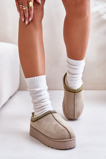 nööpidega lumesaapad Pealiste omad platvormiga voodriga karusnahaga Rohelist värvi Remenia 2