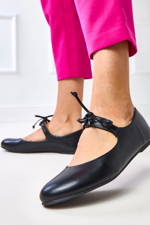 Mustad baleriinad, mis on seotud...