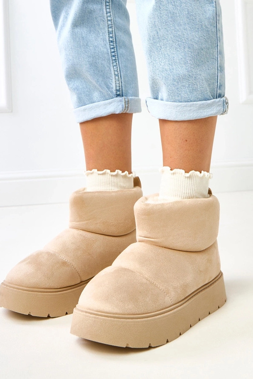 Heledalt liivased soojendatud... Heledalt liivased soojendatud...