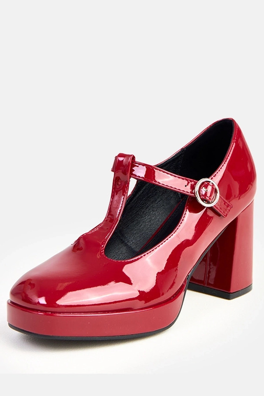 Bordo poolsaapad postamentkannaga... Bordo poolsaapad postamentkannaga...