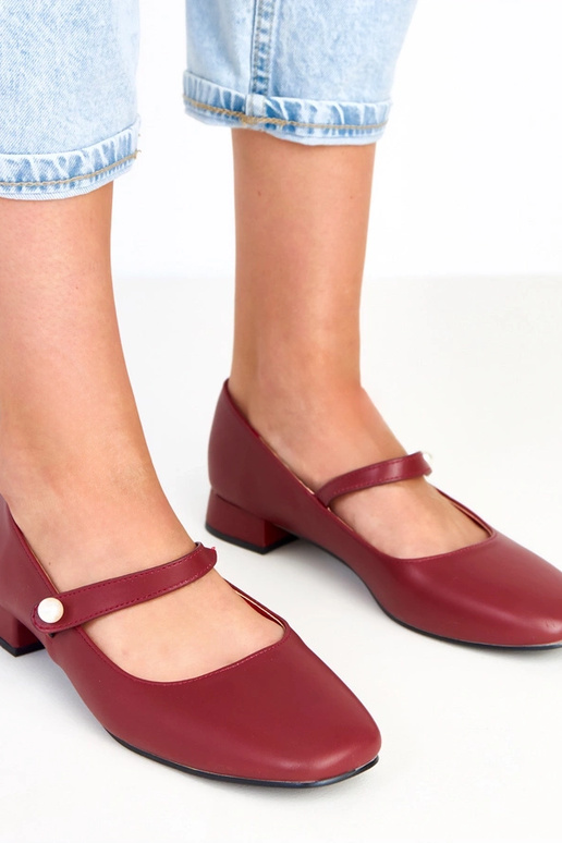 Bordo kõrged kontsad postamentkannaga... Bordo kõrged kontsad postamentkannaga...