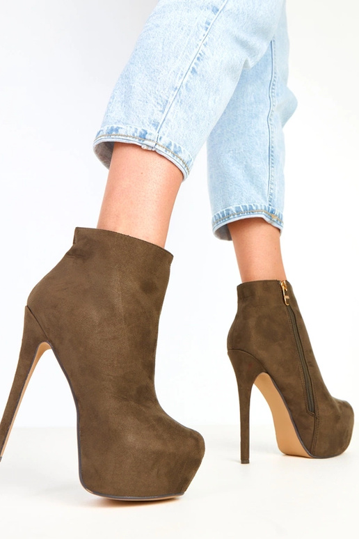 Riley rohelised sametist saapad... Riley rohelised sametist saapad...