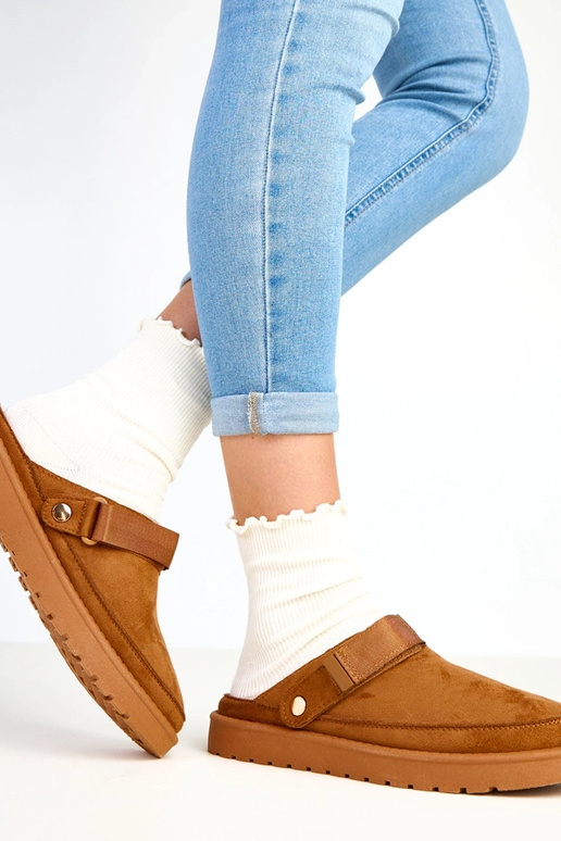 Miluska pruunid sandaalid kleepsuga Miluska pruunid sandaalid kleepsuga