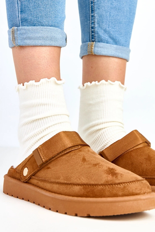 Miluska pruunid sandaalid kleepsuga Miluska pruunid sandaalid kleepsuga