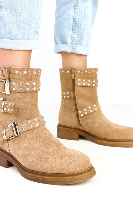 Rohked botased tsirkonite ja madala... Rohked botased tsirkonite ja madala...