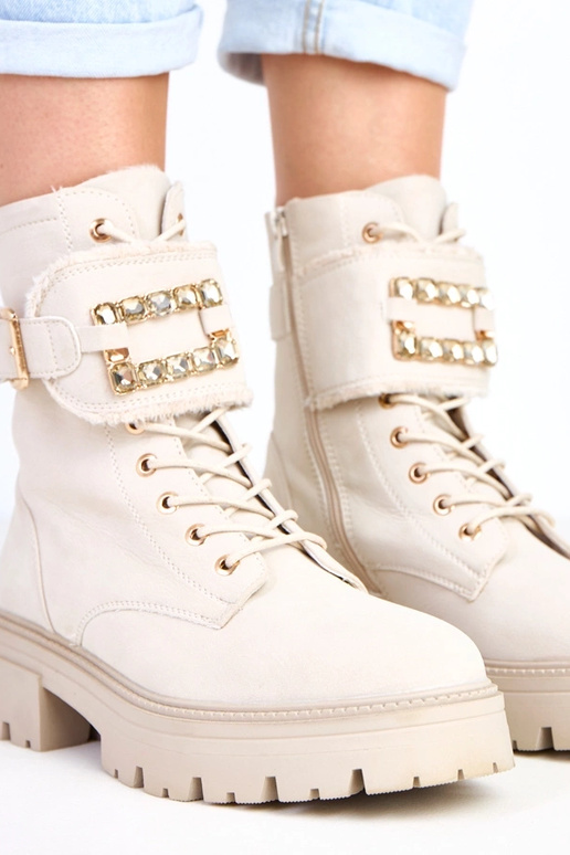 Kreemjas sooja voodriga botased...