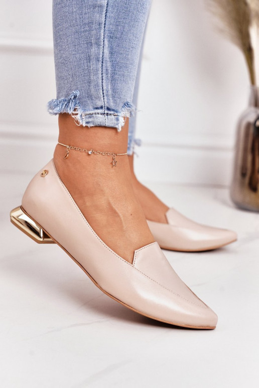 Mokassiinid Kuldsel kannal Laura Messi 2013 beeži värvi Mokassiinid Kuldsel kannal Laura Messi 2013 beeži värvi