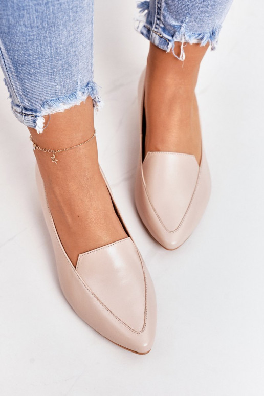 Mokassiinid Kuldsel kannal Laura Messi 2013 beeži värvi Mokassiinid Kuldsel kannal Laura Messi 2013 beeži värvi