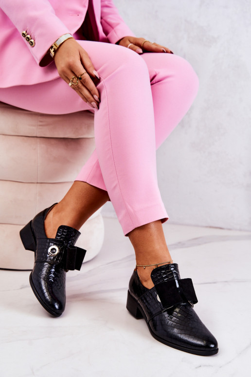 Pealhk maonaha-imitatsiooniga saapad jalatsid msuud Sellel onrleigh Pealhk maonaha-imitatsiooniga saapad jalatsid msuud Sellel onrleigh