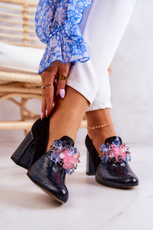 seemisnakhsed maonaha-imitatsiooniga saapad Kingad kõrge jämeda kontsaga msuud Sofie seemisnakhsed maonaha-imitatsiooniga saapad Kingad kõrge jämeda kontsaga msuud Sofie