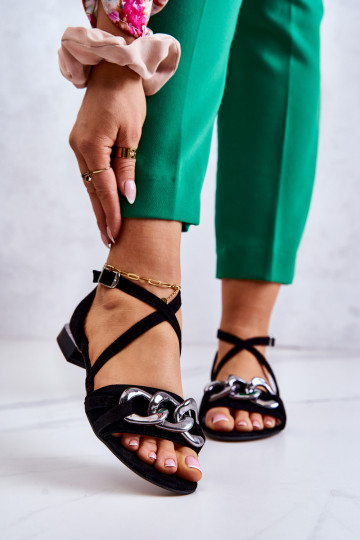 Pealiste omad Seemisnahast kingad Koos ketiga Laura Messi 2365 msuud 2