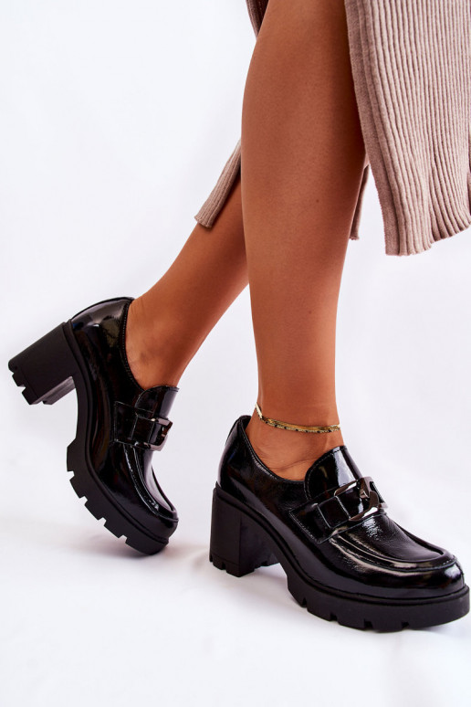 Elegantsed jalatsid kõrge jämeda kontsaga Hõbedase kaunistusega msuud Lemar Harmell Elegantsed jalatsid kõrge jämeda kontsaga Hõbedase kaunistusega msuud Lemar Harmell