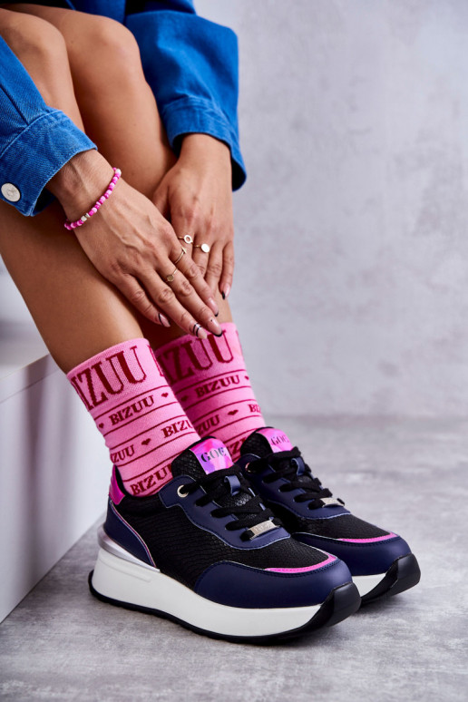 Pealiste omad spordijalatsid Kiilu peal GOE KK2N4081 Must-tumesinist värvi Pealiste omad spordijalatsid Kiilu peal GOE KK2N4081 Must-tumesinist värvi