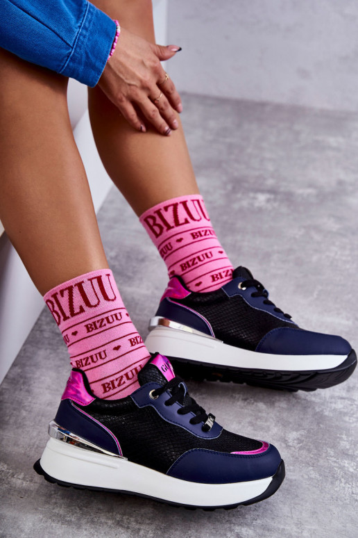 Pealiste omad spordijalatsid Kiilu peal GOE KK2N4081 Must-tumesinist värvi Pealiste omad spordijalatsid Kiilu peal GOE KK2N4081 Must-tumesinist värvi