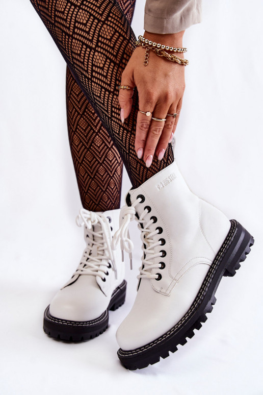 Pealiste omad Pealiste poolsaapad platvormiga Big Star KK274539 valget värvi Pealiste omad Pealiste poolsaapad platvormiga Big Star KK274539 valget värvi