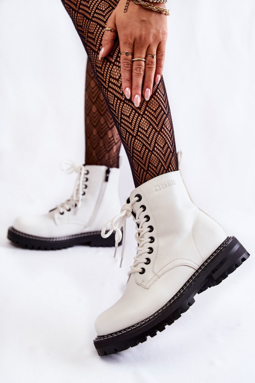 Pealiste omad Pealiste poolsaapad platvormiga Big Star KK274539 valget värvi Pealiste omad Pealiste poolsaapad platvormiga Big Star KK274539 valget värvi