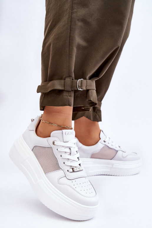 Pealiste omad Klassikalise mudeli spordijalatsid GOE LL2N4060 valget värvi Pealiste omad Klassikalise mudeli spordijalatsid GOE LL2N4060 valget värvi