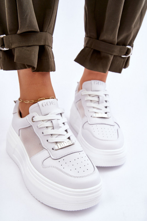 Pealiste omad Klassikalise mudeli spordijalatsid GOE LL2N4060 valget värvi Pealiste omad Klassikalise mudeli spordijalatsid GOE LL2N4060 valget värvi