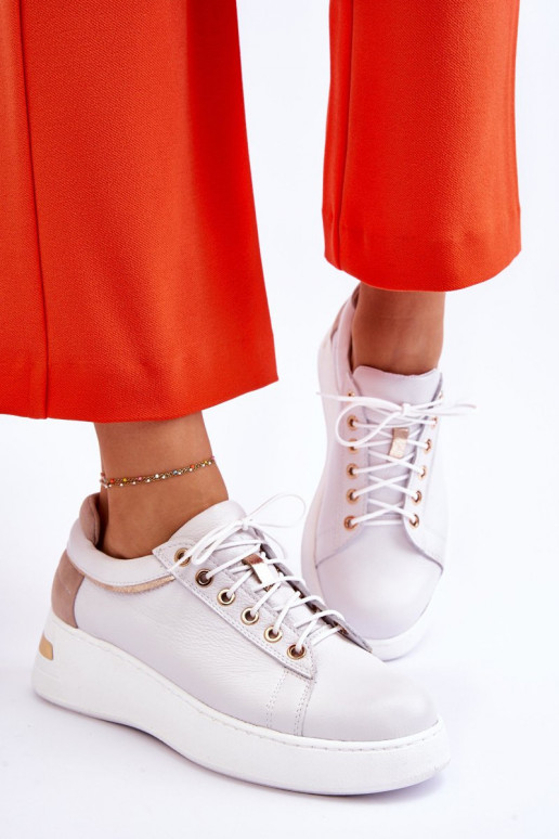 Pealiste omad Pealhk spordijalatsid platvormiga valget värvi Caressa Pealiste omad Pealhk spordijalatsid platvormiga valget värvi Caressa