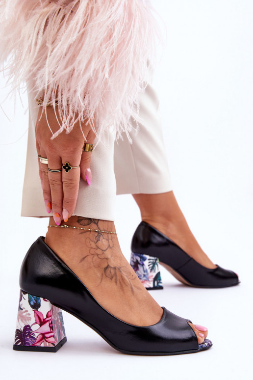 Pealhk Kingad dekoreeritud kontsaga Lesisseski Shoes 2608/K msuud