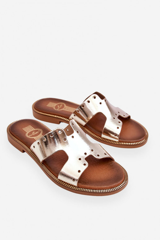 Zazoo 40326 Pealiste omad Sussid Dekoratiivsete väljalõigetega Kuldset värvi Zazoo 40326 Pealiste omad Sussid Dekoratiivsete väljalõigetega Kuldset värvi