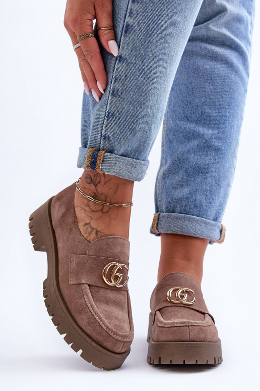 Pealiste omad jalatsid seemisnakhsed kaunistustega beeži värvi Rosefalls Pealiste omad jalatsid seemisnakhsed kaunistustega beeži värvi Rosefalls