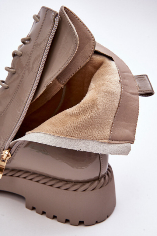 Pealiste omad Laque saapad kaunistustega beeži värvi S.Barski MR870-67 Pealiste omad Laque saapad kaunistustega beeži värvi S.Barski MR870-67