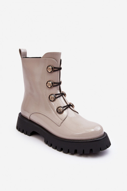 Pealiste omad voodriga Pealiste poolsaapad Koos Ornatei Guzikami D&A MR870-51 Elevandiluu värvi Pealiste omad voodriga Pealiste poolsaapad Koos Ornatei Guzikami D&A MR870-51 Elevandiluu värvi