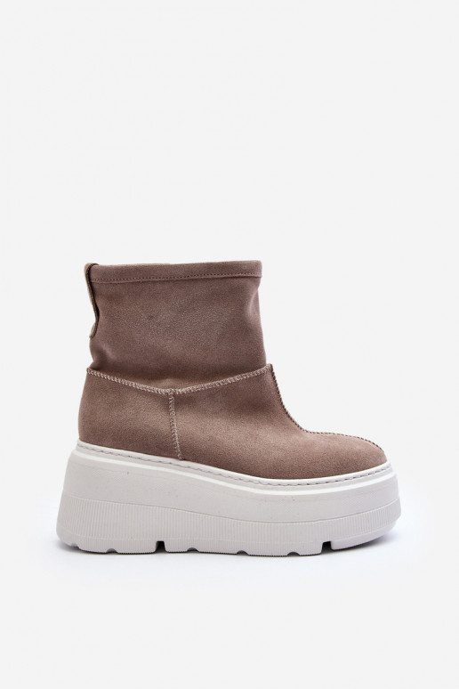 Pealhk Pealiste omad Pealiste poolsaapad Sellel onssiivsel tallal beeži värvi Zazoo 3424