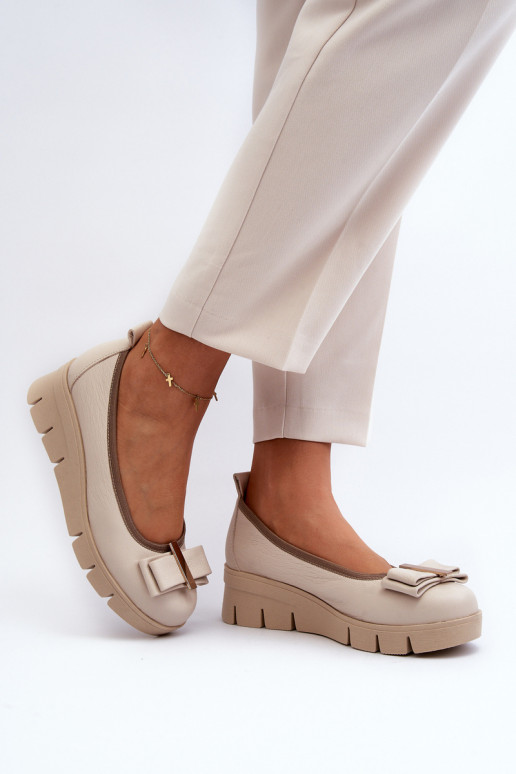 Baleriinad Pealhk platvormiga kaunistustega elevandiluu värvi Lesisseski 3384