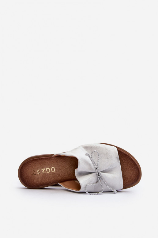 Zazoo 2659 Plätud naturaalsest nahast Pealiste omad Hõbedat värvi Zazoo 2659 Plätud naturaalsest nahast Pealiste omad Hõbedat värvi