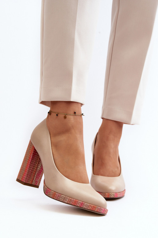 Kingad kõrge jämeda kontsaga Laura Messi 2746 Elevandiluu värvi Kingad kõrge jämeda kontsaga Laura Messi 2746 Elevandiluu värvi