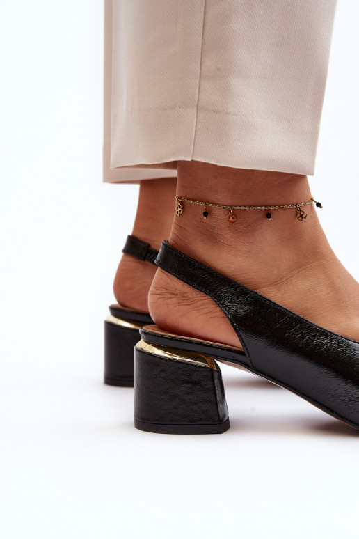 Pealistesandaalid kaunistustega Laura Messi 2719 msuud Pealistesandaalid kaunistustega Laura Messi 2719 msuud