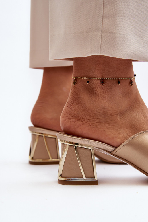 Elegantsed naiste plätud kõrge jämeda kontsaga Laura Messi 2771 Kuldset värvi Elegantsed naiste plätud kõrge jämeda kontsaga Laura Messi 2771 Kuldset värvi