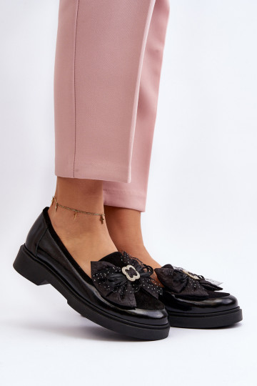 Pealiste omad Lakitud mokassiinid lipsukesega Laura Messi 2786 msuud 2