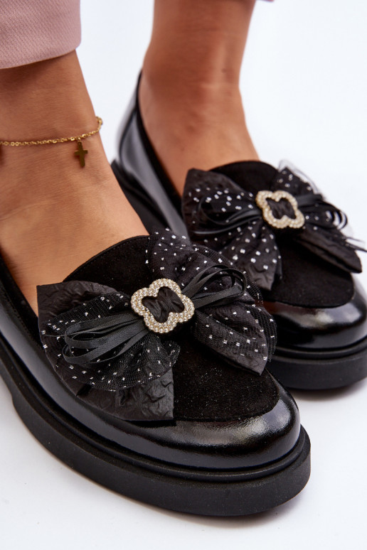 Pealiste omad Lakitud mokassiinid lipsukesega Laura Messi 2786 msuud Pealiste omad Lakitud mokassiinid lipsukesega Laura Messi 2786 msuud