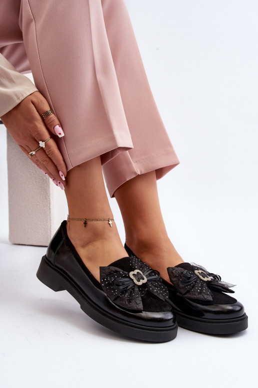 Pealiste omad Lakitud mokassiinid lipsukesega Laura Messi 2786 msuud Pealiste omad Lakitud mokassiinid lipsukesega Laura Messi 2786 msuud