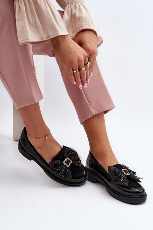 Pealiste omad Lakitud mokassiinid lipsukesega Laura Messi 2786 msuud Pealiste omad Lakitud mokassiinid lipsukesega Laura Messi 2786 msuud