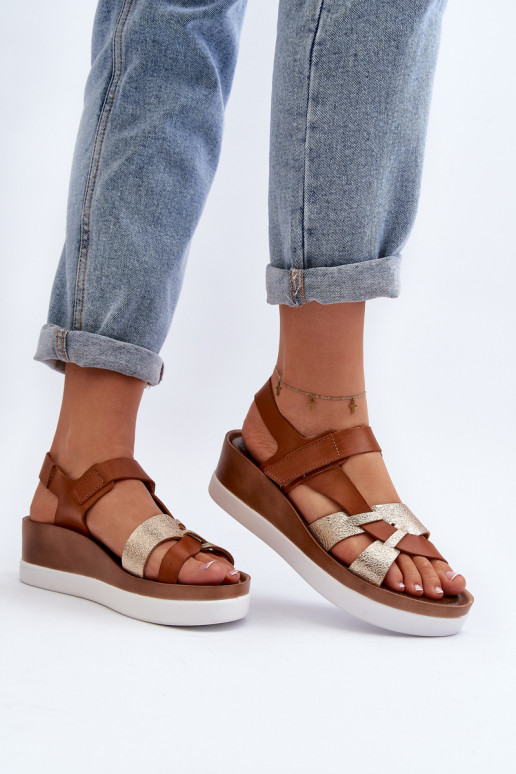 Zazoo 40397 Pealiste omad Pealistesandaalid platvormiga pruunid värvi Zazoo 40397 Pealiste omad Pealistesandaalid platvormiga pruunid värvi