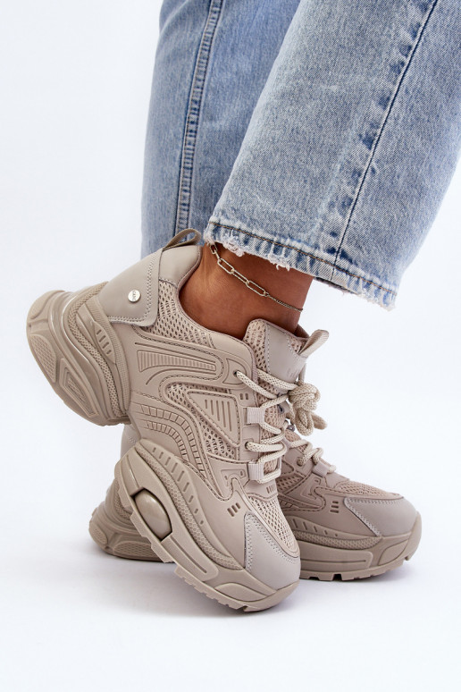 Sneakers tüüpi jalanõud Sellel onssiivsel tallal GOE NN2N4046 beeži värvi Sneakers tüüpi jalanõud Sellel onssiivsel tallal GOE NN2N4046 beeži värvi