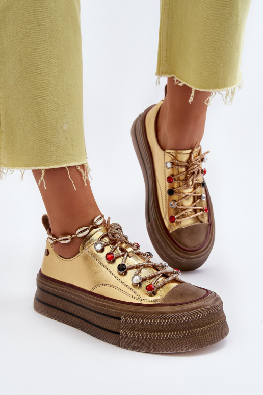 Pealistesaapad platvormiga GOE NN2N4055 Kuldset värvi