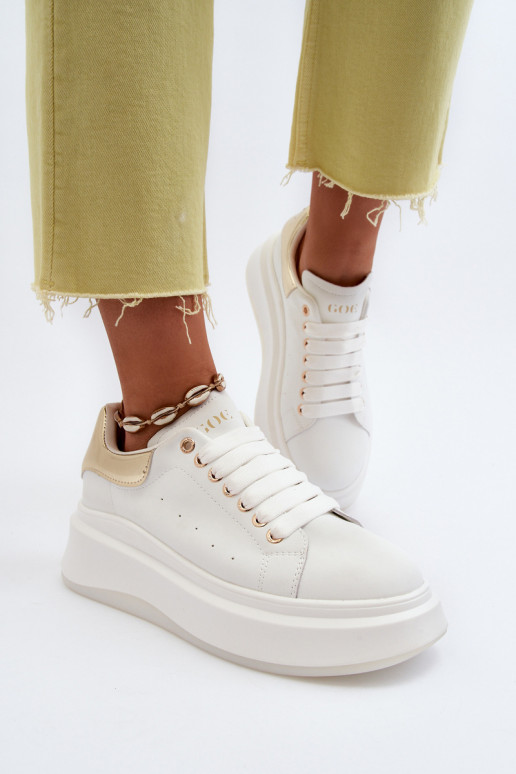 Pealhk Sneakers tüüpi jalanõud Pealiste omad GOE NN2N4031 valget värvi